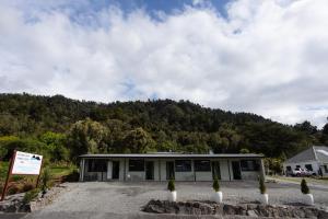 Alpine Country Motel,,3 star