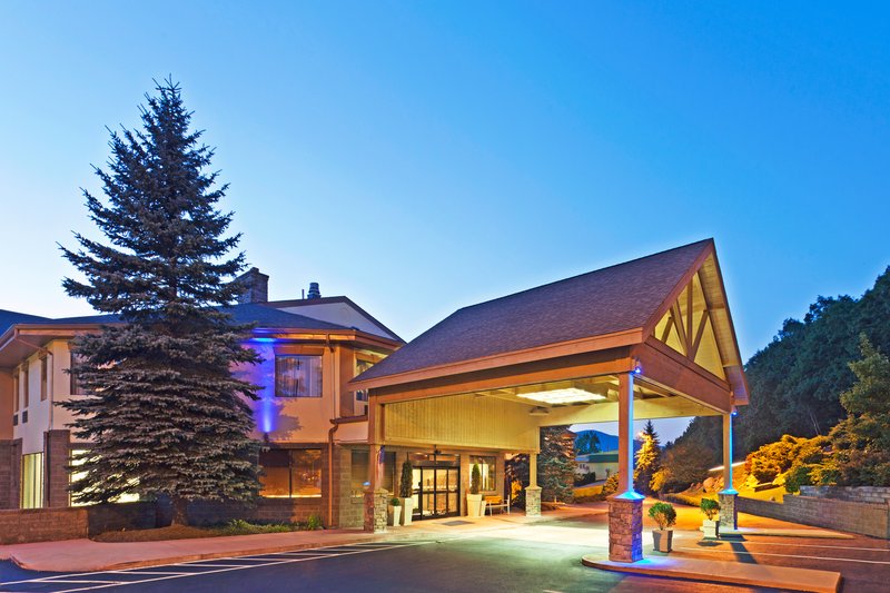 Holiday Inn Express Blowing Rock South, An Ihg Hotel