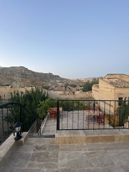 cappadocia urgup stone house