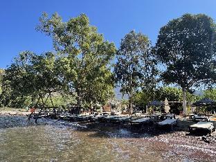 marimare beach and bungalow hotel