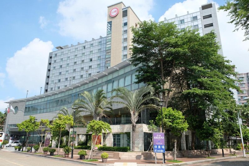 evergreen plaza hotel tainan