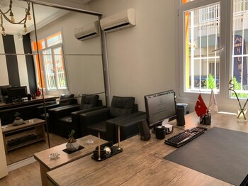 Zebra Homes Hotel,,0 star