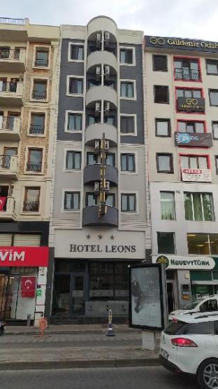 Leons Hotel,,3 star