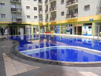 Cozy And Spacious 2Br At Suites @Metro Apartment,Jl. Soekarno Hatta, Tower E 12Fl #31,0 star