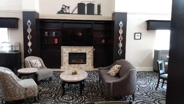 Comfort Inn & Suites