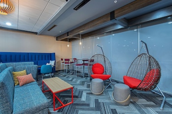 tru by hilton university medical center