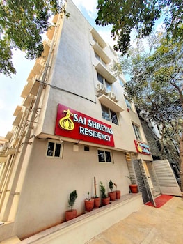 Sai Shreyas Residency,Kempegowda International Airport Road,2 star