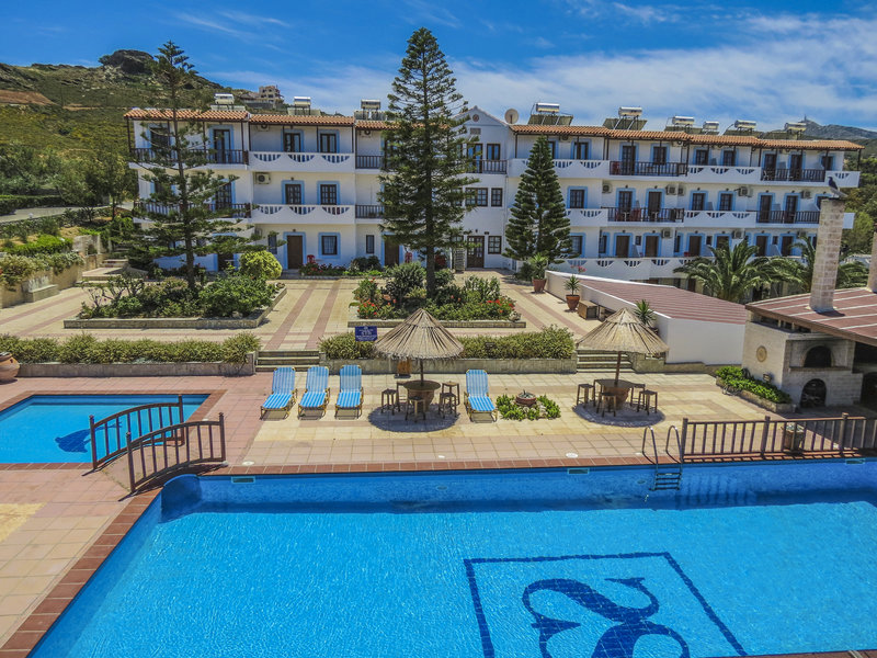 spiros soula family hotel and apartments