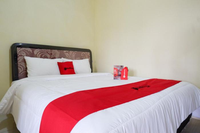 Reddoorz Syariah Near Alun Alun Pacitan 2,,1 star