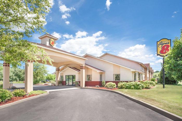 Super 8 By Wyndham Cobleskill Ny,Cobleskill>>Cherry Valley,3 star