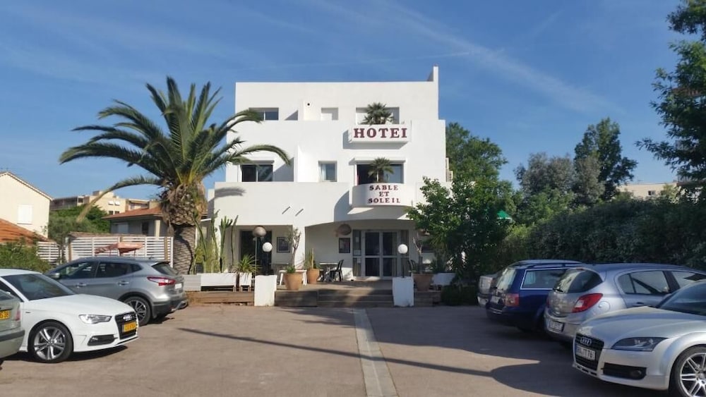 hotel sable et soleil
