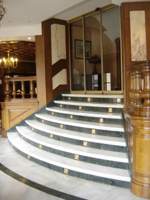 Aranda,Penaranda De Duero>>Aranda De Duero,2 star