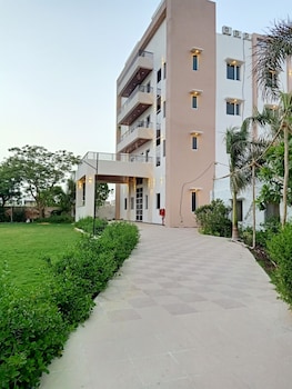 sun stone hotel and club