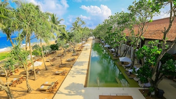 Pandanus Beach Resort & Spa,,5 star