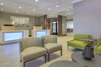 Holiday Inn Express & Suites North Bay By Ihg,North Bay>>Nipissing,4 star