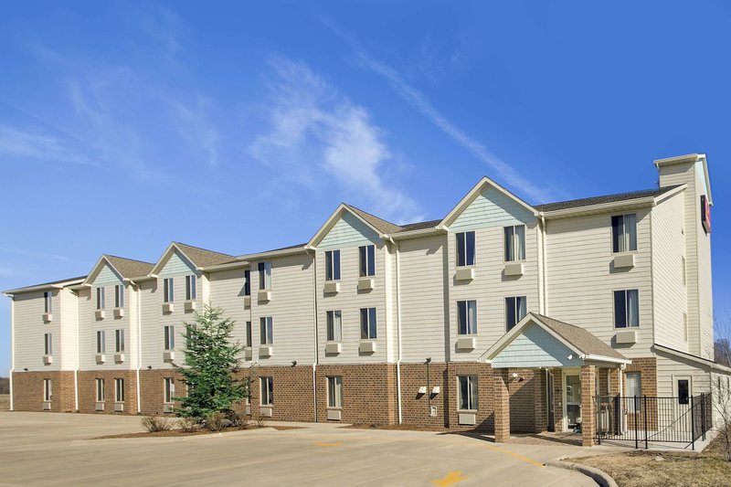 Baymont By Wyndham Jacksonville,South Jacksonville>>Jacksonville,2.5 star