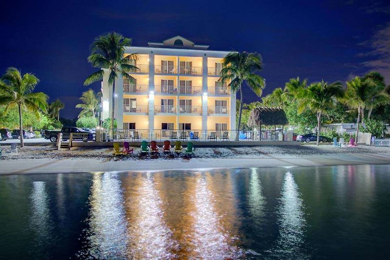 hutchinson island hotel