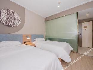 Home Innneo-Shanghai Gaoke Xi Road Yanggao Nan Road Metro Station,,2 star