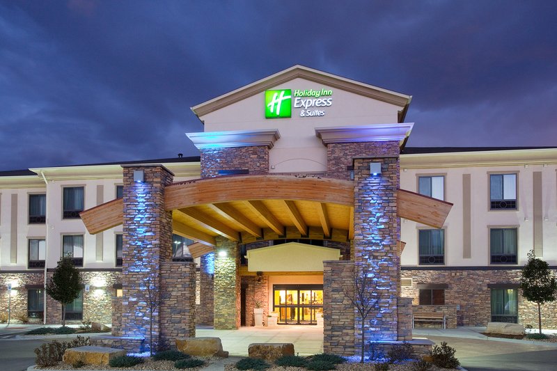 holiday inn express and suites loveland by ihg