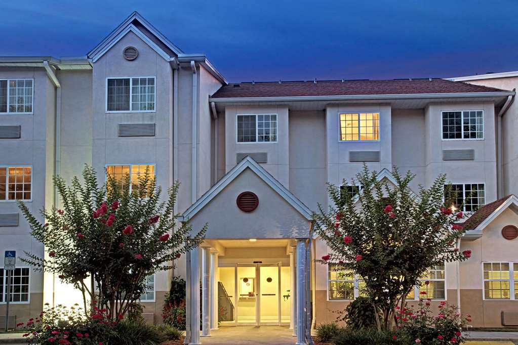 Microtel Inn & Suites By Wyndham Brooksville,Florida>>Brooksville,2 star