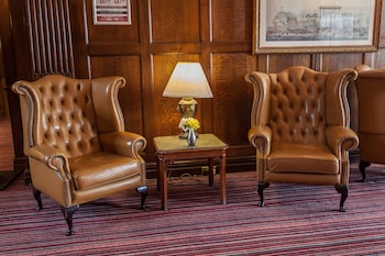Russ Hill Hotel,Crawley>>Charlwood,3 star
