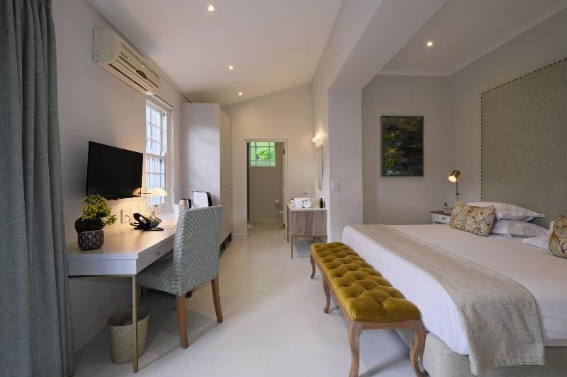 Chapter House Boutique Hotel,Cape Winelands>>Cape Town,5 star