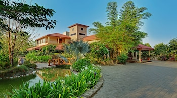 the fern gir forest resort sasan gir a fern crown collection resort