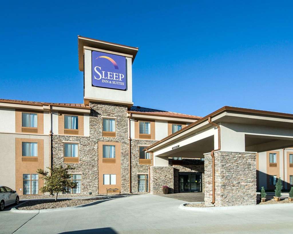 Sleep Inn & Suites Norton,Norton>>Hill City,2.5 star