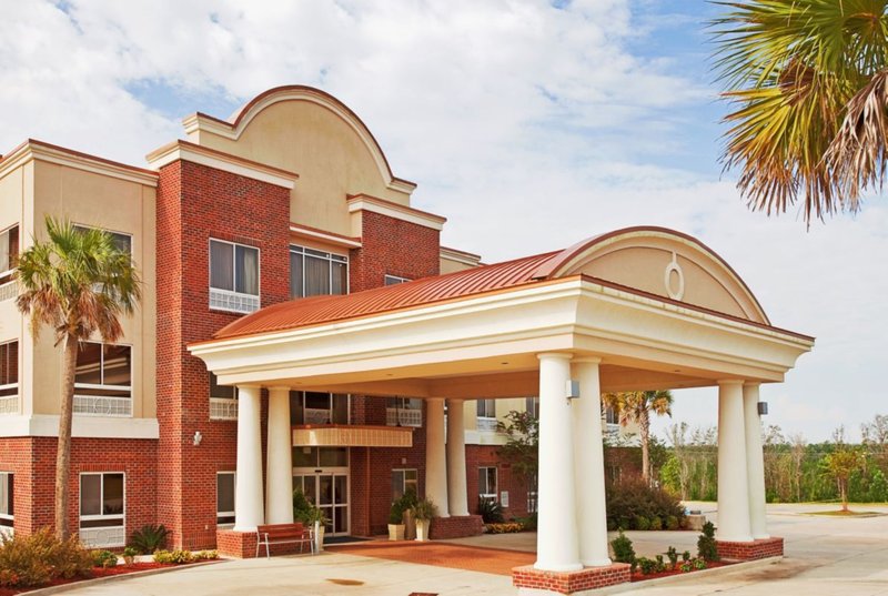 Holiday Inn Express Lucedale, An Ihg Hotel