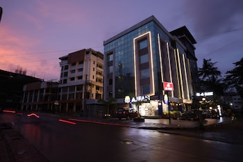 Royal Plaza Suites By Rak Rooms,Attavar ,3 star