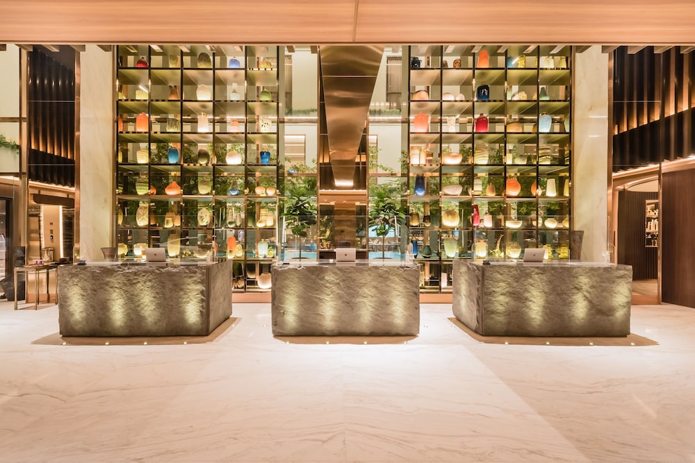 Ashley Tanah Abang,,4 star