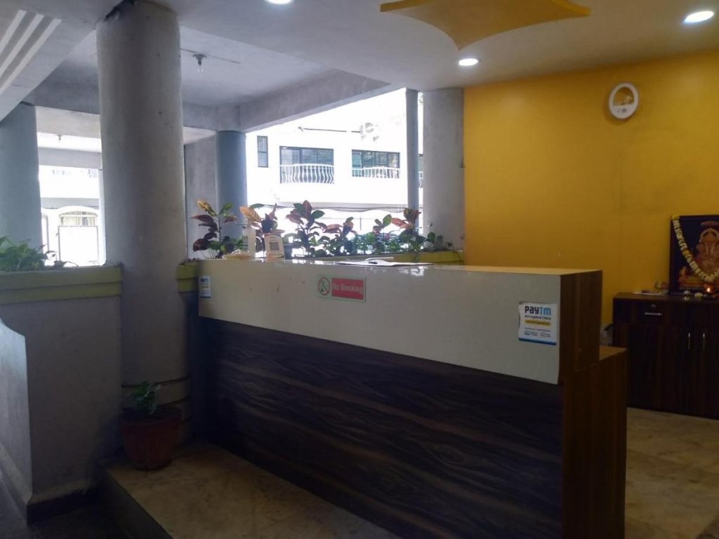 Hotel Rest Inn,Koregaon Park,2 star