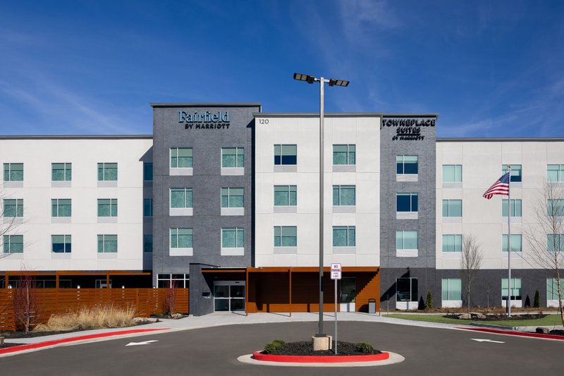 fairfield inn and suites by marriott canton riverstone parkway