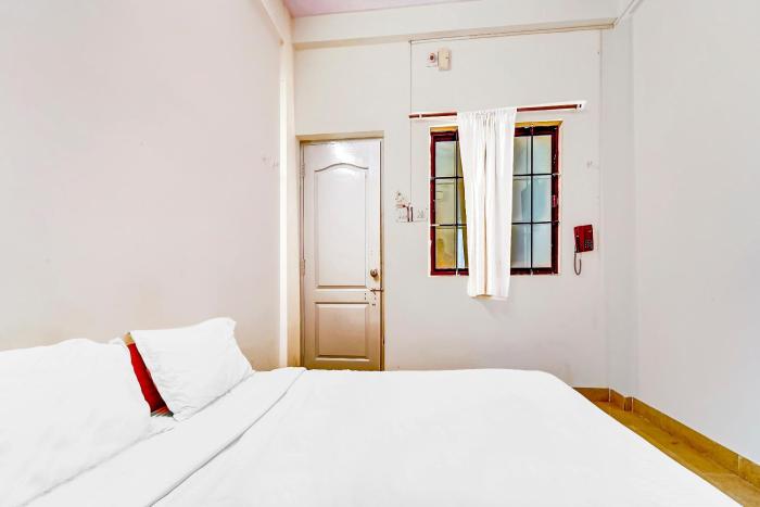 Flagship 83841 Magical Crown Inn,India>>Coimbatore,3 star