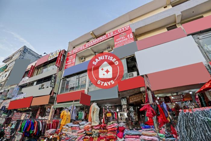 Capital O Diamond 18 Near Worlds Of Wonder,Noida>>Delhi,3 star