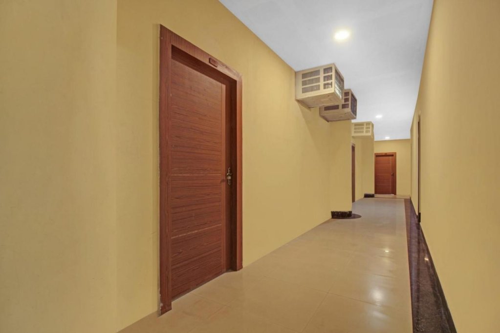 Collection O 86756 Hotel Aqua Villa Kolkata Airport,Garui>>Kolkata,3 star