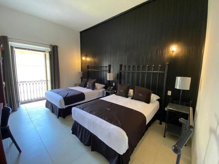 hotel plata condesa