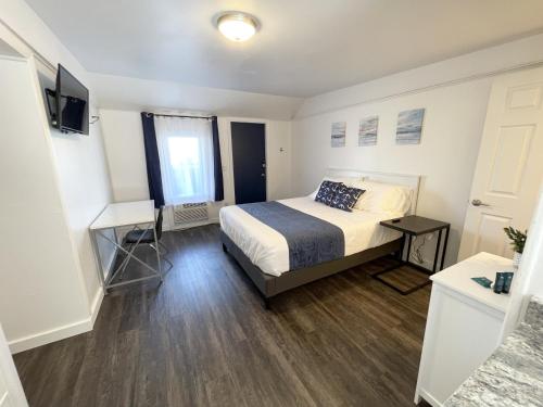 anchor bay inn and suites