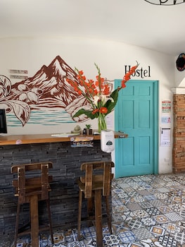 Nikikot Hotel And Hostal Food & Drink