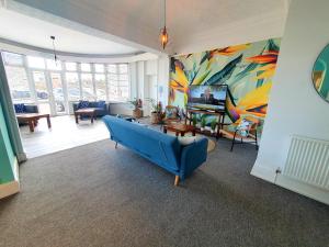 beach hotel torbay