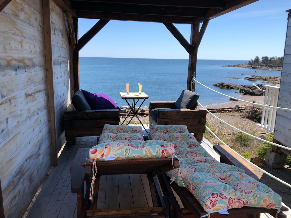 Auberge Et Spa Le Huard,,2.5 star