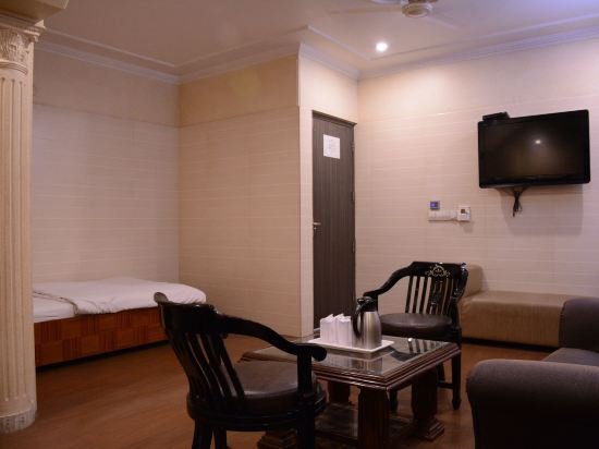 Hotel Bill Palace,Karol Bagh - Central Delhi,3 star