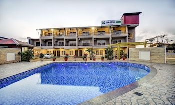 Treebo Jp Cottage With Swimming Pool, 12.0 Km From City Centre>>Mahabaleshwar, Mahabaleshwar ,3 star