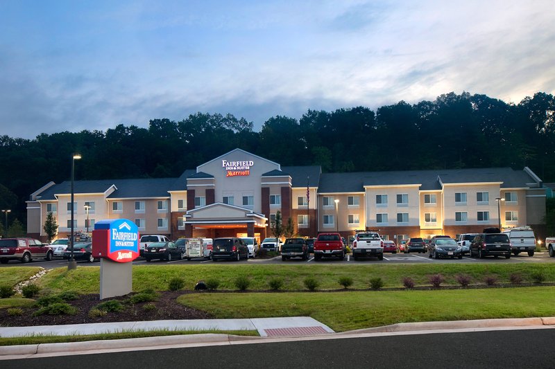 Fairfield Inn & Suites Marietta,Parkersburg>>Marietta,3 star