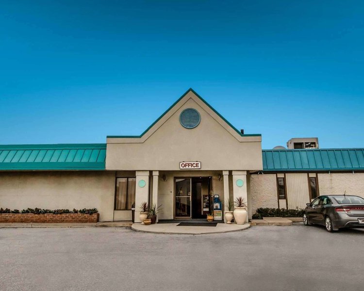 Horseshoe Curve Lodge,Blair County>>Altoona,2 star