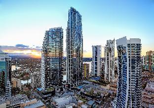 circle on cavill private apartments