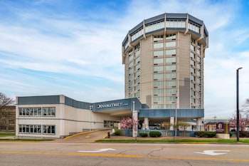 Doubletree By Hilton Hotel Jefferson City,Columbia>>Cole,4 star