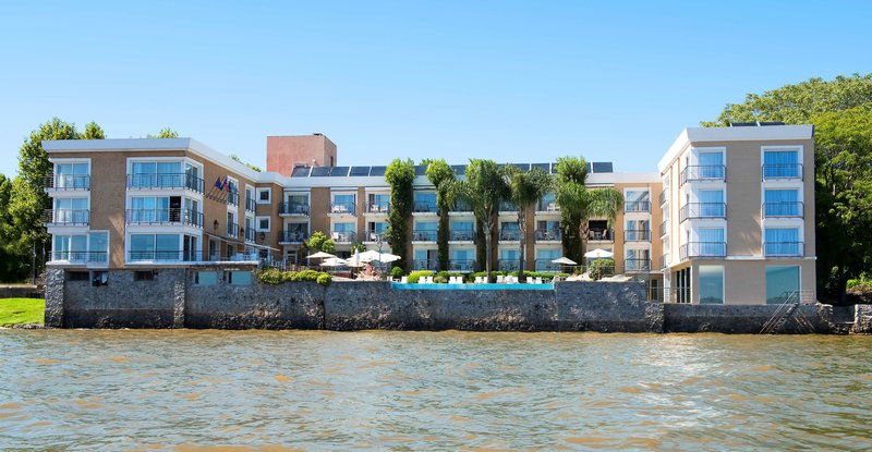 radisson hotel colonia del sacramento