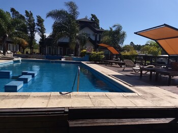 Complejo La Loma,,2.5 star