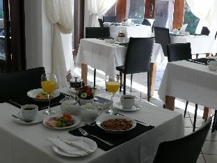 No 66 Sandton Lodge,,4 star